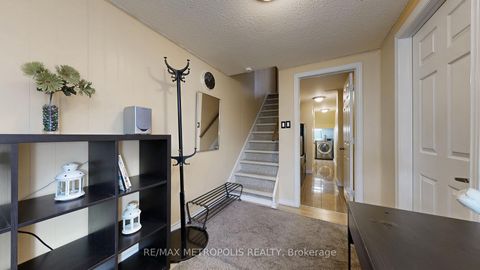 Photo 39 at 13 - 13 Candy Court Way, Newtonbrook West, Toronto