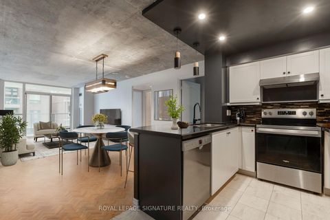 Photo 4 at 606 - 30 Hayden Street, Yonge Corridor, Toronto