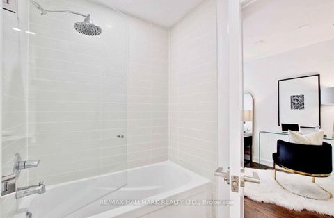 Photo 15 at 108 - 5 Hanna Avenue, Niagara, Toronto