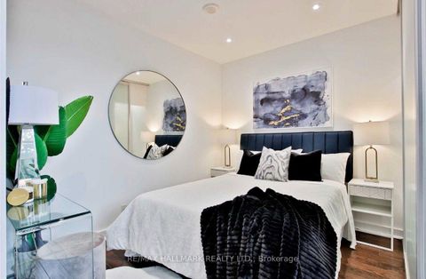 Photo 17 at 108 - 5 Hanna Avenue, Niagara, Toronto