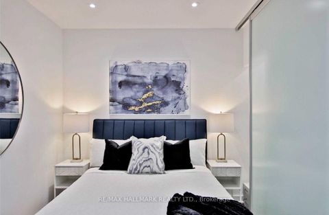 Photo 18 at 108 - 5 Hanna Avenue, Niagara, Toronto