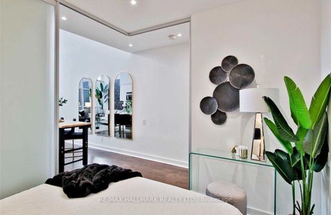 Photo 19 at 108 - 5 Hanna Avenue, Niagara, Toronto