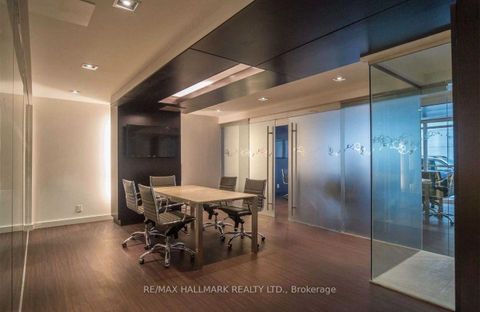 Photo 27 at 108 - 5 Hanna Avenue, Niagara, Toronto