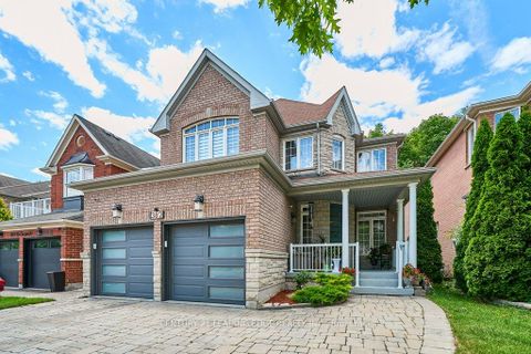 Photo 2 at 382 Via Campanile, Vellore Village, Vaughan