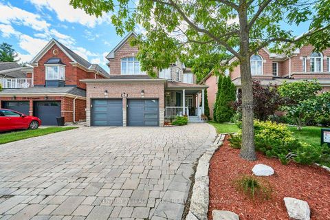 Photo 3 at 382 Via Campanile, Vellore Village, Vaughan