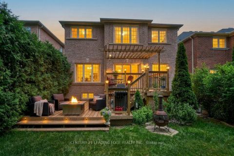 Photo 39 at 382 Via Campanile, Vellore Village, Vaughan