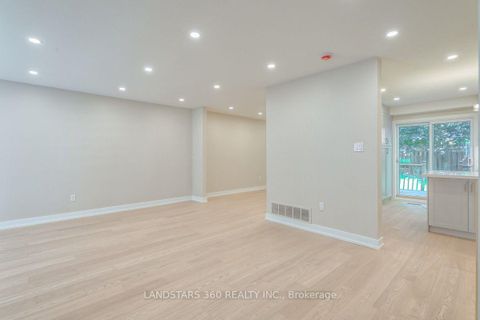 Photo 10 at 235 Yorkshire Drive, London, Newmarket