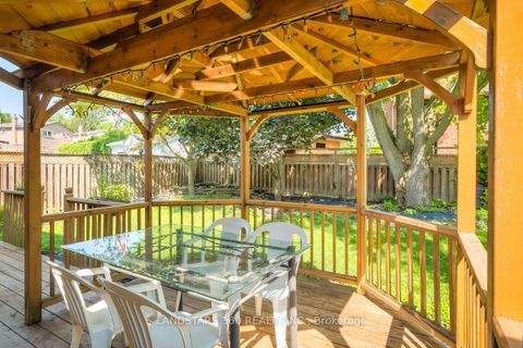 Photo 42 at 235 Yorkshire Drive, London, Newmarket