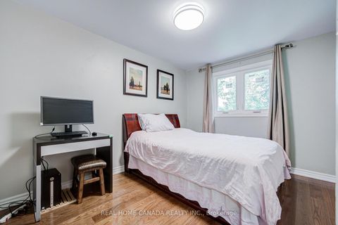 Photo 20 at 19 Hepworth Drive, Richview, Toronto