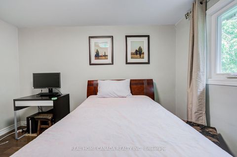 Photo 22 at 19 Hepworth Drive, Richview, Toronto