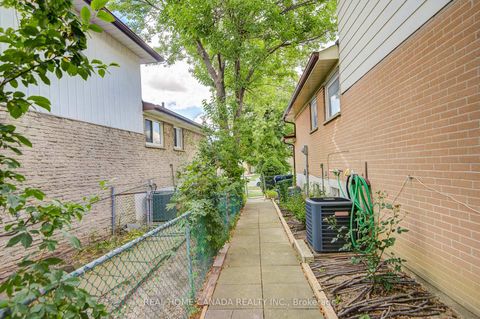 Photo 43 at 19 Hepworth Drive, Richview, Toronto