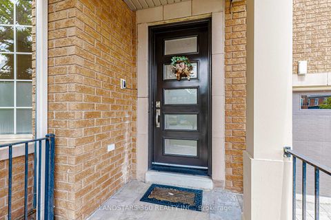 Photo 2 at 314 Tower Hill Road, Jefferson, Richmond Hill
