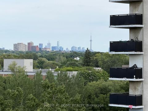 Photo 11 at 706 - 1881 Jane Street, Rustic, Toronto