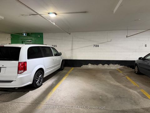 Photo 14 at 706 - 1881 Jane Street, Rustic, Toronto