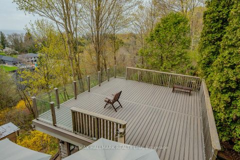 Photo 4 at 2 Ledge Road, Cliffcrest, Toronto