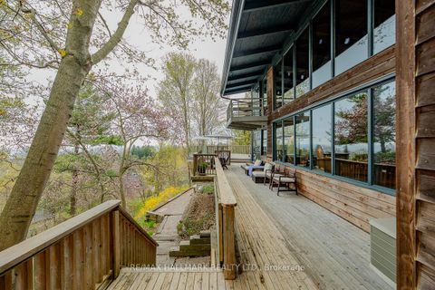 Photo 17 at 2 Ledge Road, Cliffcrest, Toronto