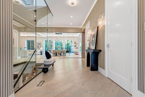 Photo 4 at 111 Banstock Drive, Steeles, Toronto