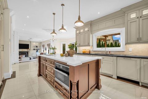 Photo 16 at 47 Hillhurst Drive, Bayview Hill, Richmond Hill