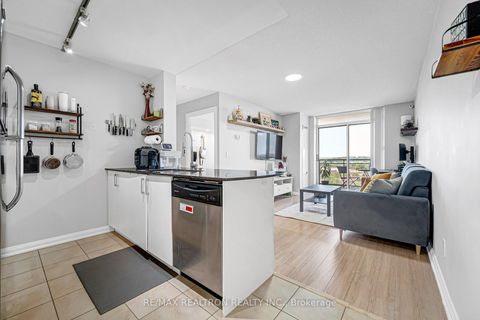 Photo 3 at Lph01 - 73 King William Crescent, Langstaff, Richmond Hill