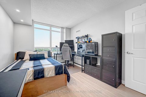 Photo 13 at Lph01 - 73 King William Crescent, Langstaff, Richmond Hill
