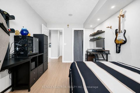 Photo 14 at Lph01 - 73 King William Crescent, Langstaff, Richmond Hill