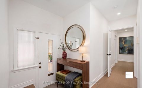 Photo 1 at 712 Brimley Road, Bendale, Toronto