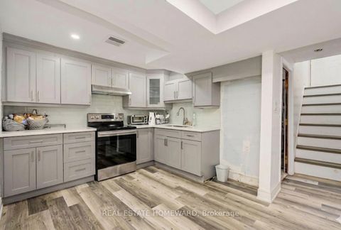 Photo 3 at 712 Brimley Road, Bendale, Toronto