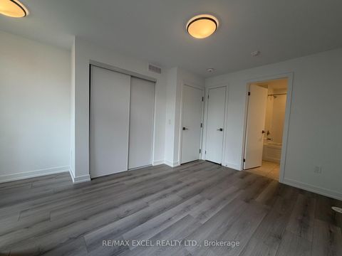 Photo 33 at 67 - 10 CALAMINT Lane, L'Amoreaux, Toronto