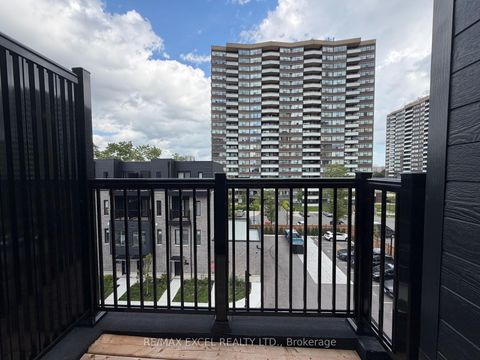 Photo 39 at 67 - 10 CALAMINT Lane, L'Amoreaux, Toronto