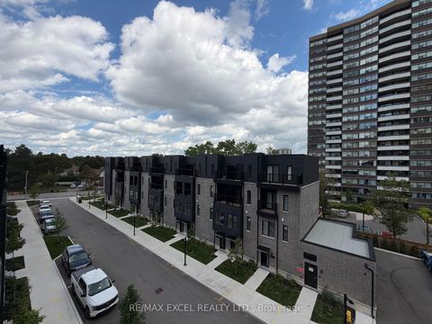 Photo 41 at 67 - 10 CALAMINT Lane, L'Amoreaux, Toronto