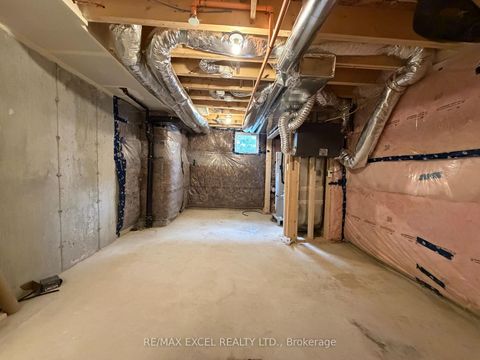 Photo 44 at 67 - 10 CALAMINT Lane, L'Amoreaux, Toronto