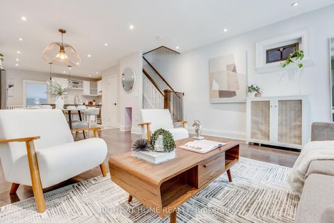 Photo 7 at 386 Winona Drive, Oakwood Village, Toronto