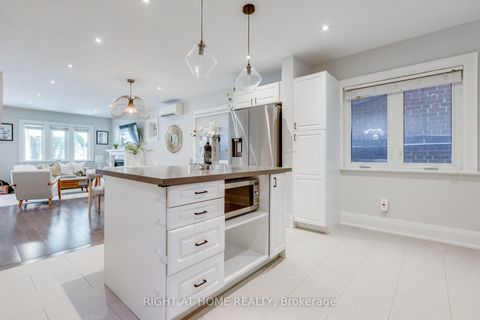 Photo 12 at 386 Winona Drive, Oakwood Village, Toronto
