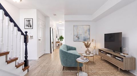 Photo 5 at 140 - 30 Merchant Lane, Dufferin Grove, Toronto