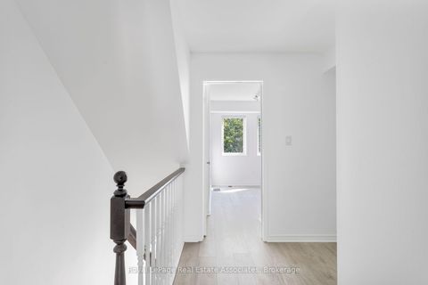 Photo 31 at 140 - 30 Merchant Lane, Dufferin Grove, Toronto