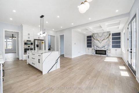 Photo 13 at 27 Sundridge Drive, Birchmount, Toronto