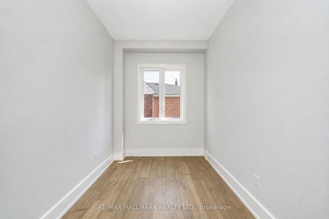Photo 19 at 27 Sundridge Drive, Birchmount, Toronto