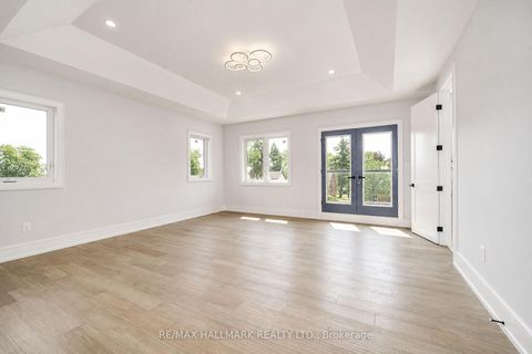 Photo 25 at 27 Sundridge Drive, Birchmount, Toronto