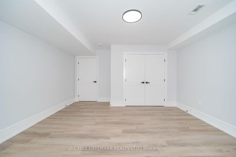 Photo 42 at 27 Sundridge Drive, Birchmount, Toronto