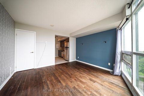 Photo 9 at 1206 - 215 Fort York Boulevard, Niagara, Toronto