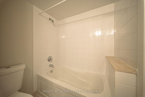Photo 14 at 1206 - 215 Fort York Boulevard, Niagara, Toronto