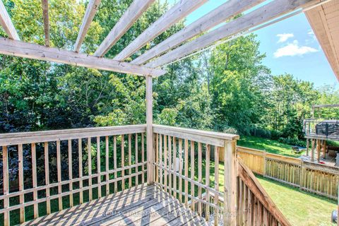 Photo 9 at 94 Sandringham Drive, Shore, Barrie