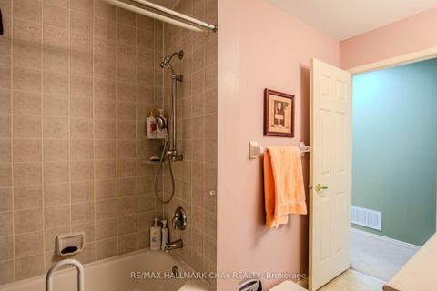 Photo 15 at 94 Sandringham Drive, Shore, Barrie