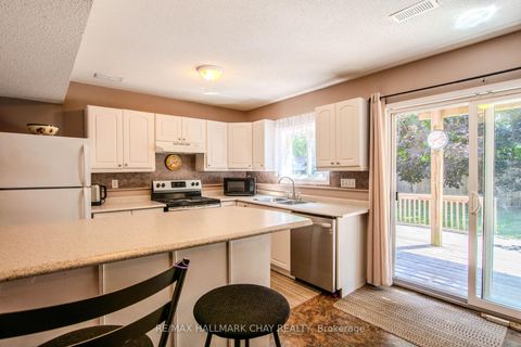 Photo 23 at 94 Sandringham Drive, Shore, Barrie
