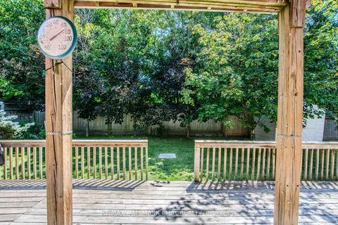 Photo 31 at 94 Sandringham Drive, Shore, Barrie