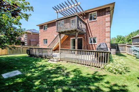 Photo 32 at 94 Sandringham Drive, Shore, Barrie
