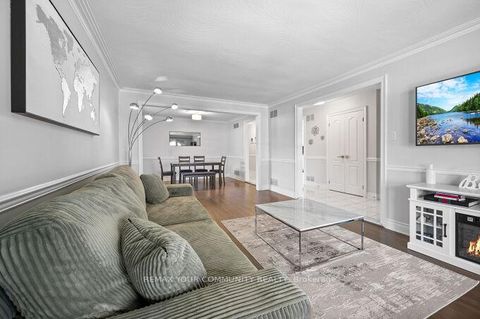 Photo 10 at 19 Hamer Boulevard, The Westway, Toronto