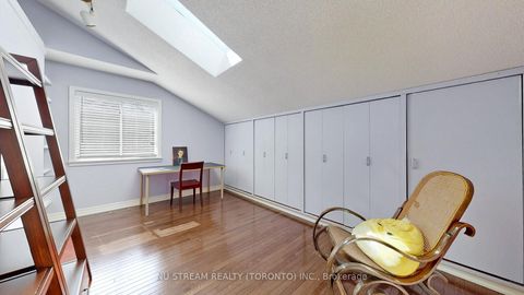 Photo 30 at 15 Bond Crescent, Oak Ridges, Richmond Hill