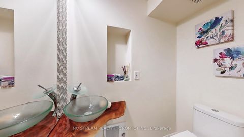 Photo 33 at 15 Bond Crescent, Oak Ridges, Richmond Hill