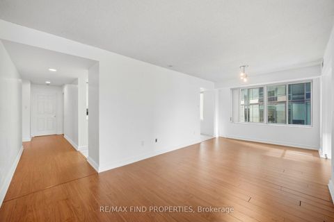 Photo 17 at 1203 - 33 University Avenue, Waterfront Communities C1, Toronto